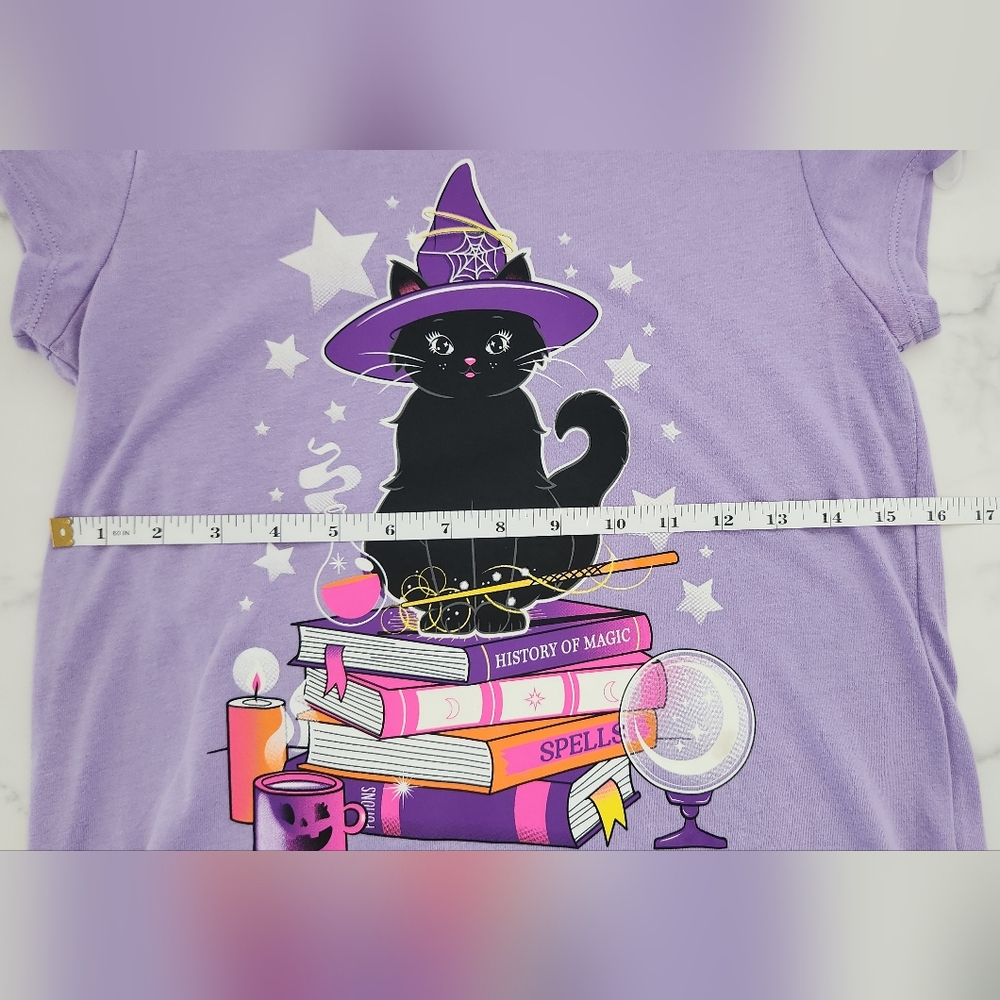 Girls Glow In The Dark Black Cat Witch Graphic Tee Size XL - Picture 11 of 11